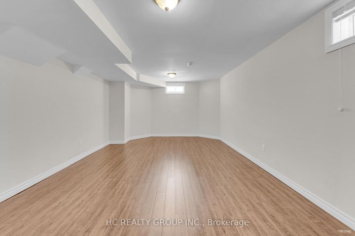 Photo 36 at 56 William Bartlett Drive, Berczy, Markham