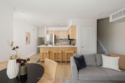 Photo 13 at 811 - 12 Sudbury Street, Niagara, Toronto