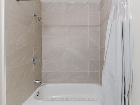 Photo 13 at 273 Bluegrass Boulevard, Crosby, Richmond Hill