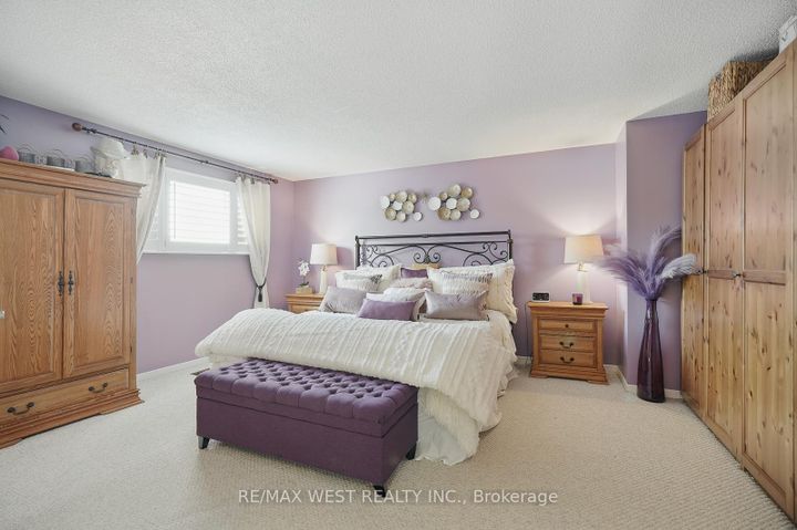 Photo 20 at 3060 Ilomar Court, Meadowvale, Mississauga