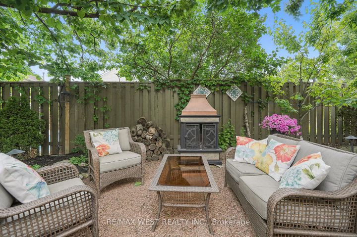 Photo 39 at 3060 Ilomar Court, Meadowvale, Mississauga
