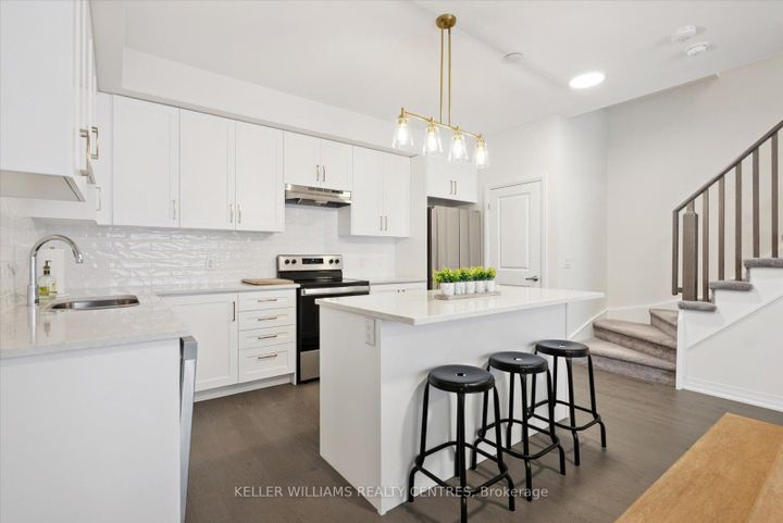 Photo 13 at 15 - 50 Baynes Way, Bradford, Bradford West Gwillimbury