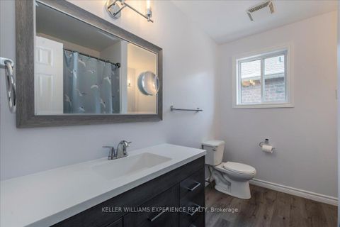 Photo 11 at 74 Sundew Drive, Holly, Barrie
