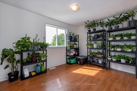 Photo 14 at 74 Sundew Drive, Holly, Barrie