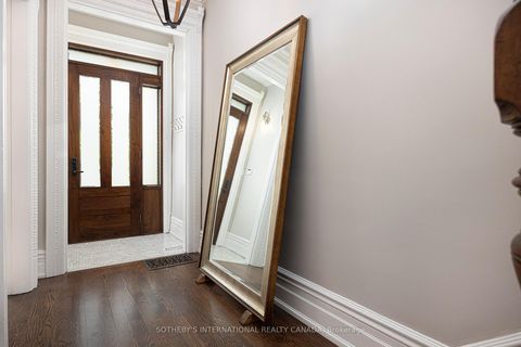 Photo 11 at 54 Stanley Terrace Avenue, Niagara, Toronto