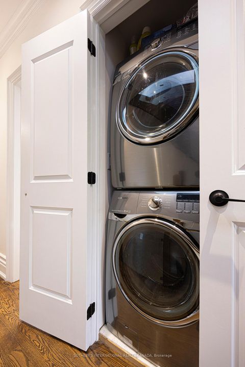 Photo 21 at 54 Stanley Terrace Avenue, Niagara, Toronto