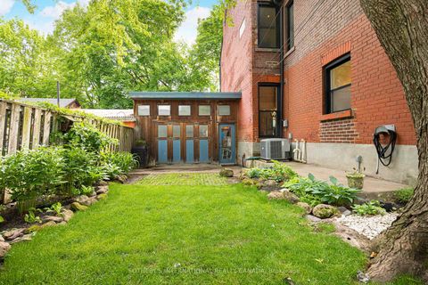 Photo 34 at 54 Stanley Terrace Avenue, Niagara, Toronto