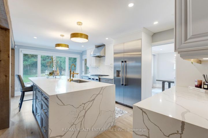 Photo 12 at 807 Indian Road, Lorne Park, Mississauga
