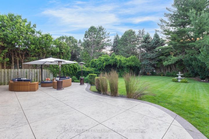 Photo 39 at 807 Indian Road, Lorne Park, Mississauga
