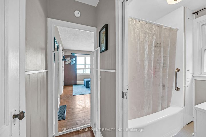 Photo 16 at 244 Cope Street, Homeside, Hamilton