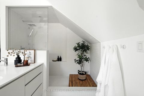 Photo 24 at 137 Munro Street, South Riverdale, Toronto