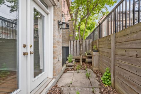 Photo 11 at 119 - 51 Halton Street, Bellwoods, Toronto