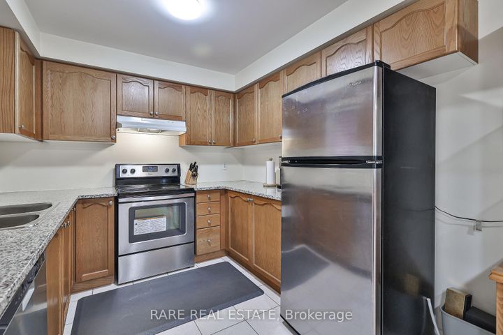Photo 7 at 34 Judy Sgro Avenue, CFB, Toronto