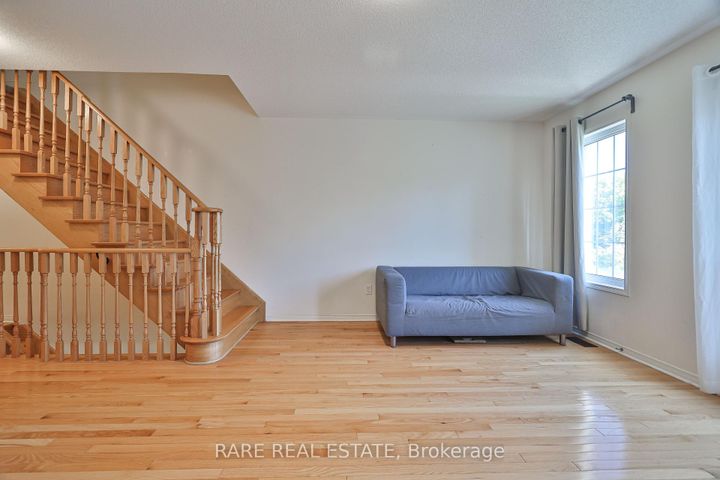 Photo 16 at 34 Judy Sgro Avenue, CFB, Toronto