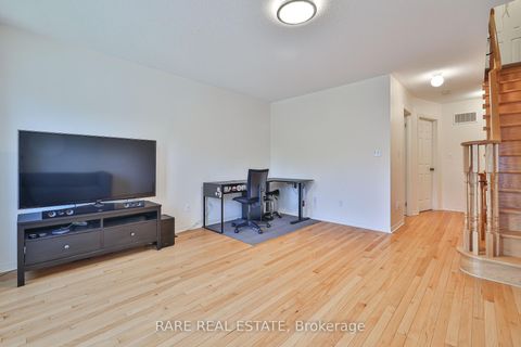 Photo 17 at 34 Judy Sgro Avenue, CFB, Toronto
