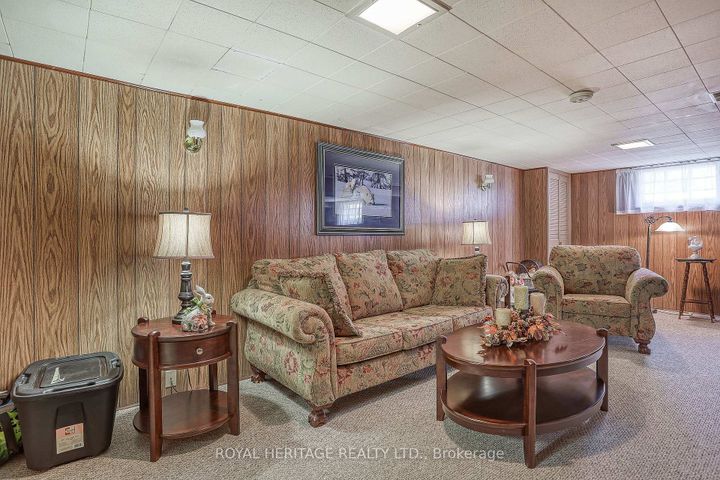 Photo 31 at 339 Nipigon Street E, McLaughlin, Oshawa