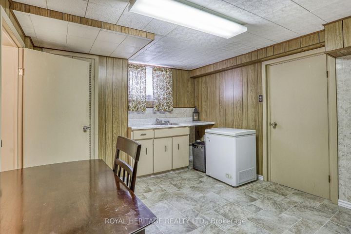 Photo 34 at 339 Nipigon Street E, McLaughlin, Oshawa