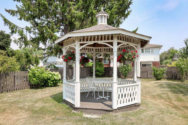 Photo 44 at 339 Nipigon Street E, McLaughlin, Oshawa
