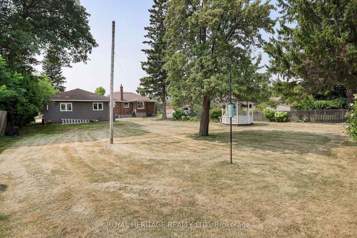 Photo 47 at 339 Nipigon Street E, McLaughlin, Oshawa