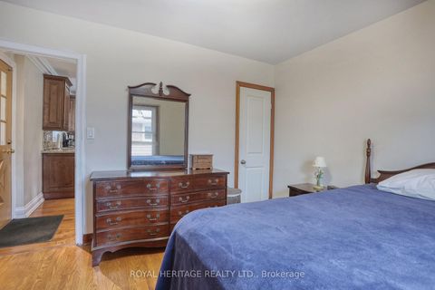 Photo 22 at 339 Nipigon Street E, McLaughlin, Oshawa