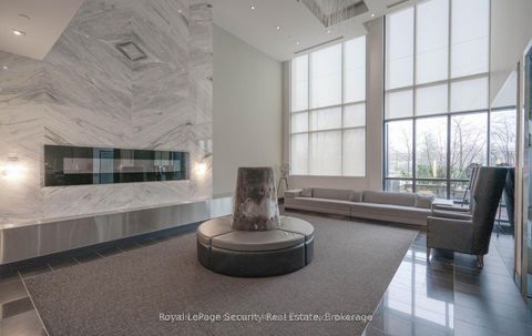 Photo 3 at 328 - 399 Spring Garden Avenue, Willowdale East, Toronto