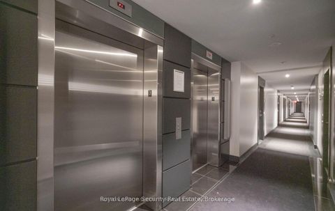 Photo 4 at 328 - 399 Spring Garden Avenue, Willowdale East, Toronto
