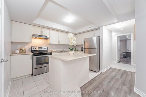 Photo 8 at 9-01 - 2420 Baronwood Drive, WM Westmount, Oakville