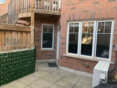 Photo 25 at 9-01 - 2420 Baronwood Drive, WM Westmount, Oakville