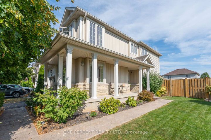 Photo 2 at 286 Fall Fair Way, Binbrook, Hamilton