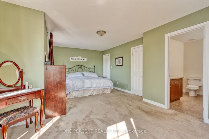 Photo 18 at 286 Fall Fair Way, Binbrook, Hamilton