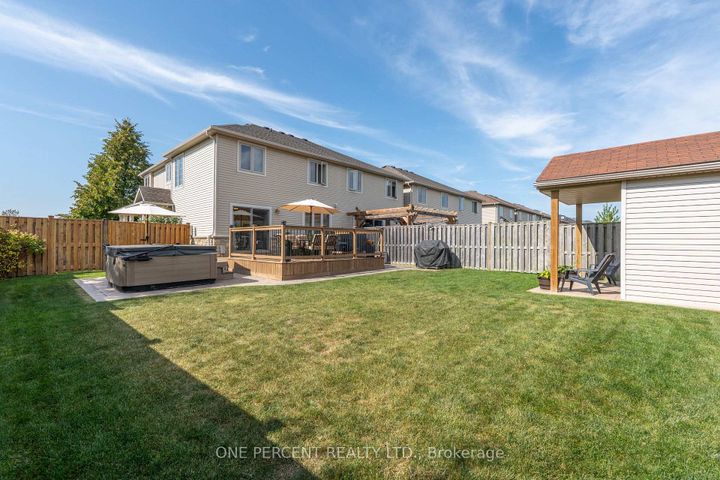 Photo 32 at 286 Fall Fair Way, Binbrook, Hamilton