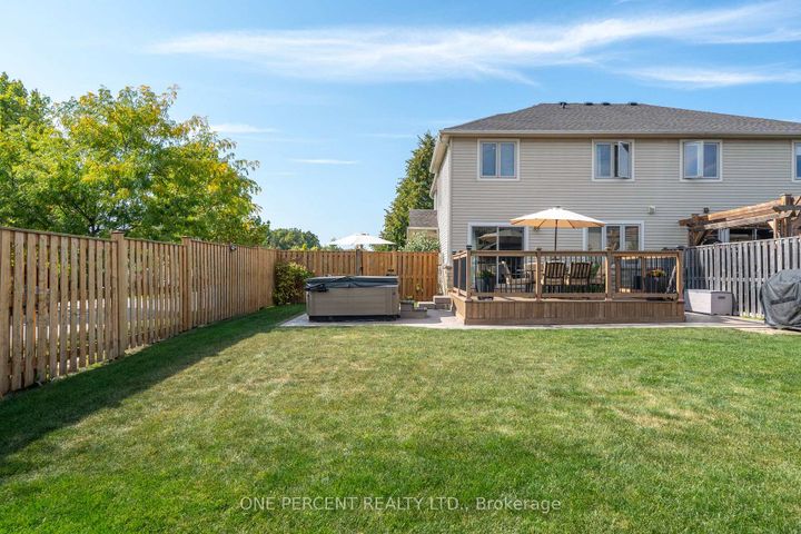 Photo 33 at 286 Fall Fair Way, Binbrook, Hamilton