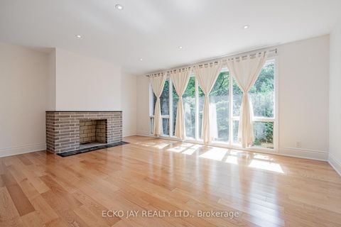 Photo 6 at 46 Wallingford Road, Donalda, Toronto