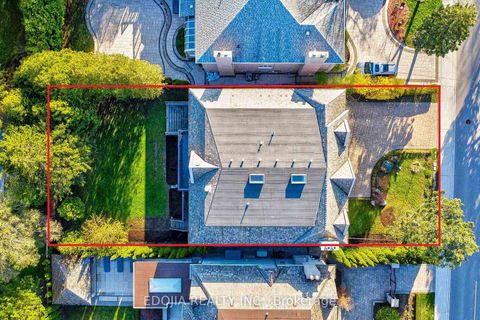 Photo 5 at 141 Highland Crescent, York Mills, Toronto