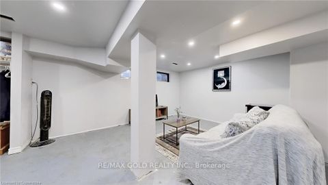 Photo 32 at 28 Navenby Crescent, Humber Summit, Toronto
