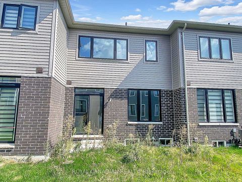 Photo 45 at 21 Tamworth Terrace, Rural Barrie Southeast, Barrie Photo 45 at 21 Tamworth Terrace, Rural Barrie Southeast, Barrie