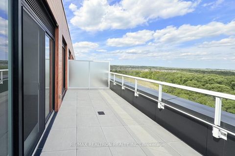 Photo 14 at PH 913 - 6 David Eyer Road E, Rural Richmond Hill, Richmond Hill