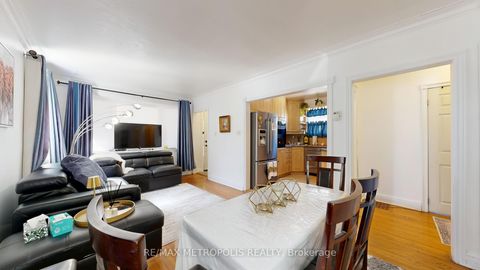 Photo 14 at 291 Kennedy Road E, Cliffside, Toronto