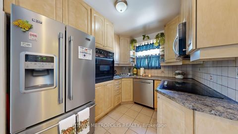 Photo 15 at 291 Kennedy Road E, Cliffside, Toronto