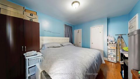 Photo 22 at 291 Kennedy Road E, Cliffside, Toronto