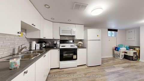 Photo 26 at 291 Kennedy Road E, Cliffside, Toronto