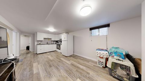 Photo 30 at 291 Kennedy Road E, Cliffside, Toronto