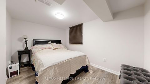 Photo 33 at 291 Kennedy Road E, Cliffside, Toronto