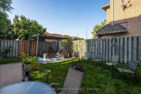 Photo 27 at 142 Millcliff Circle, Aurora Grove, Aurora Photo 27 at 142 Millcliff Circle, Aurora Grove, Aurora