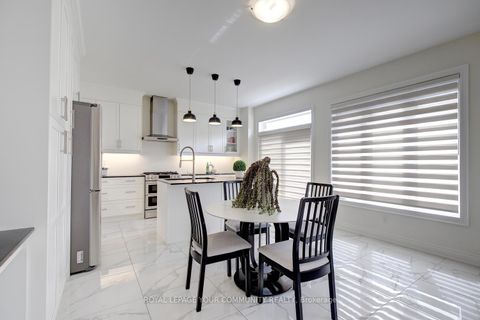 Photo 18 at 152 Stormont Trail, Vellore Village, Vaughan Photo 18 at 152 Stormont Trail, Vellore Village, Vaughan