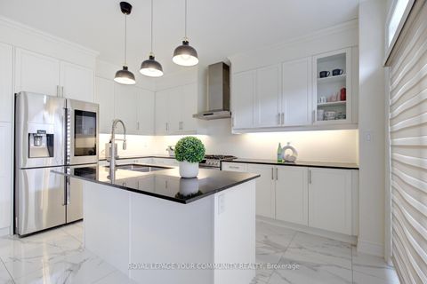 Photo 20 at 152 Stormont Trail, Vellore Village, Vaughan Photo 20 at 152 Stormont Trail, Vellore Village, Vaughan