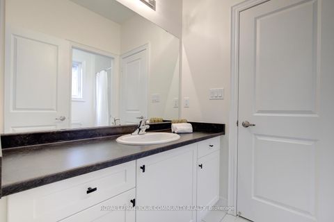 Photo 37 at 152 Stormont Trail, Vellore Village, Vaughan Photo 37 at 152 Stormont Trail, Vellore Village, Vaughan