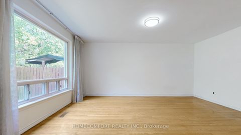 Photo 8 at 288 Woodsworth Road, Windfields, Toronto