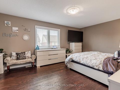 Photo 17 at 31 Ken Bishop Way, Woodland Hill, Newmarket