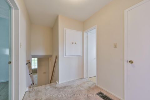 Photo 16 at 18 Torrington Drive, West Deane, Toronto